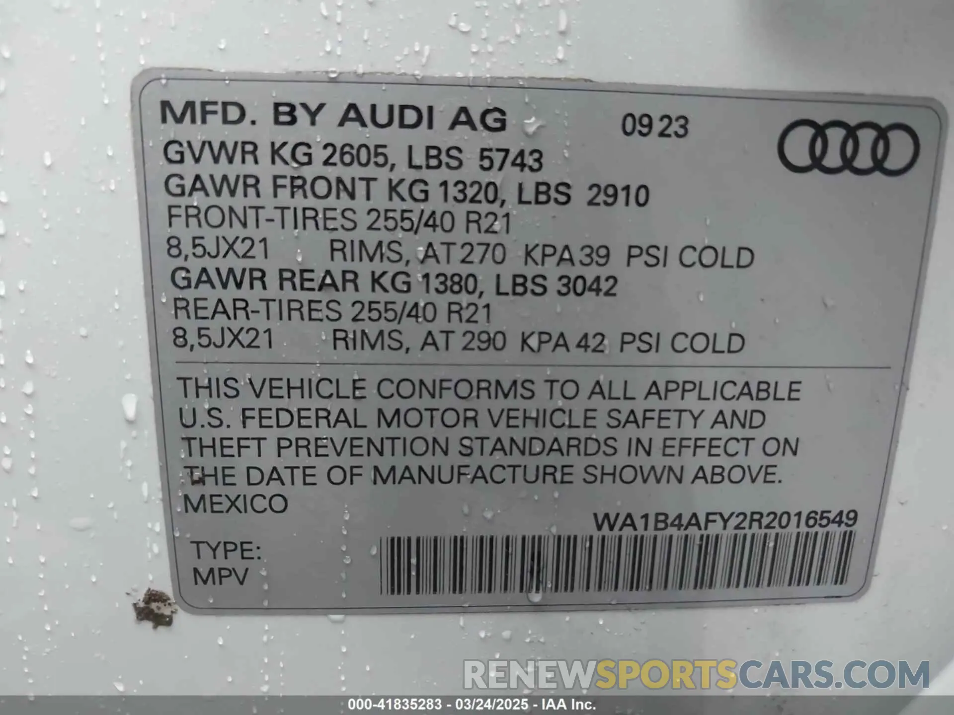 9 Фотография поврежденного автомобиля WA1B4AFY2R2016549 AUDI SQ5 2024