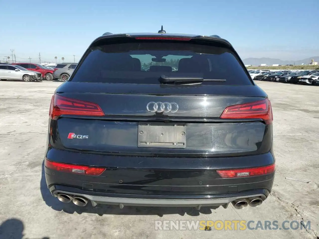6 Photograph of a damaged car WA1B4AFY4R2009604 AUDI SQ5 2024