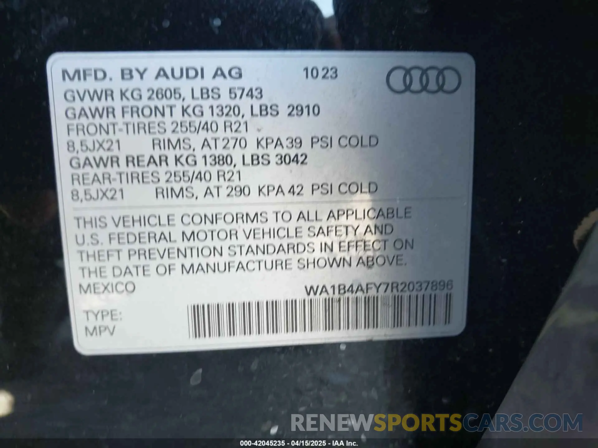 9 Фотография поврежденного автомобиля WA1B4AFY7R2037896 AUDI SQ5 2024