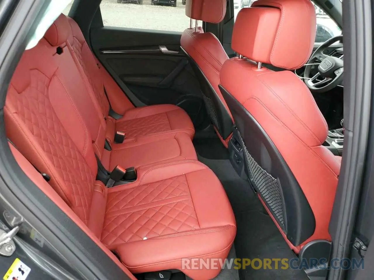 11 Photograph of a damaged car WA1C4AFY7R2062334 AUDI SQ5 2024