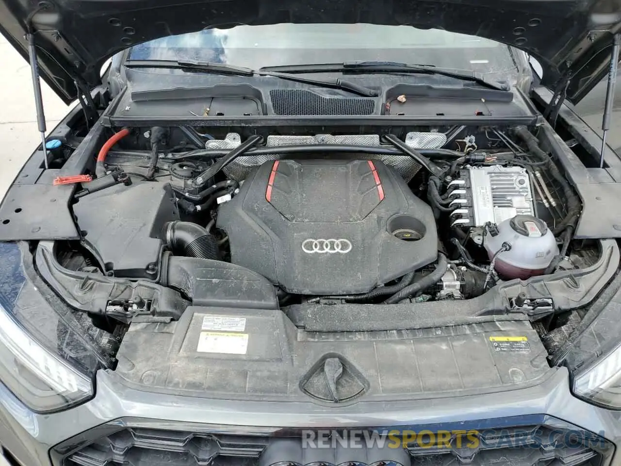 12 Photograph of a damaged car WA1C4AFY7R2062334 AUDI SQ5 2024
