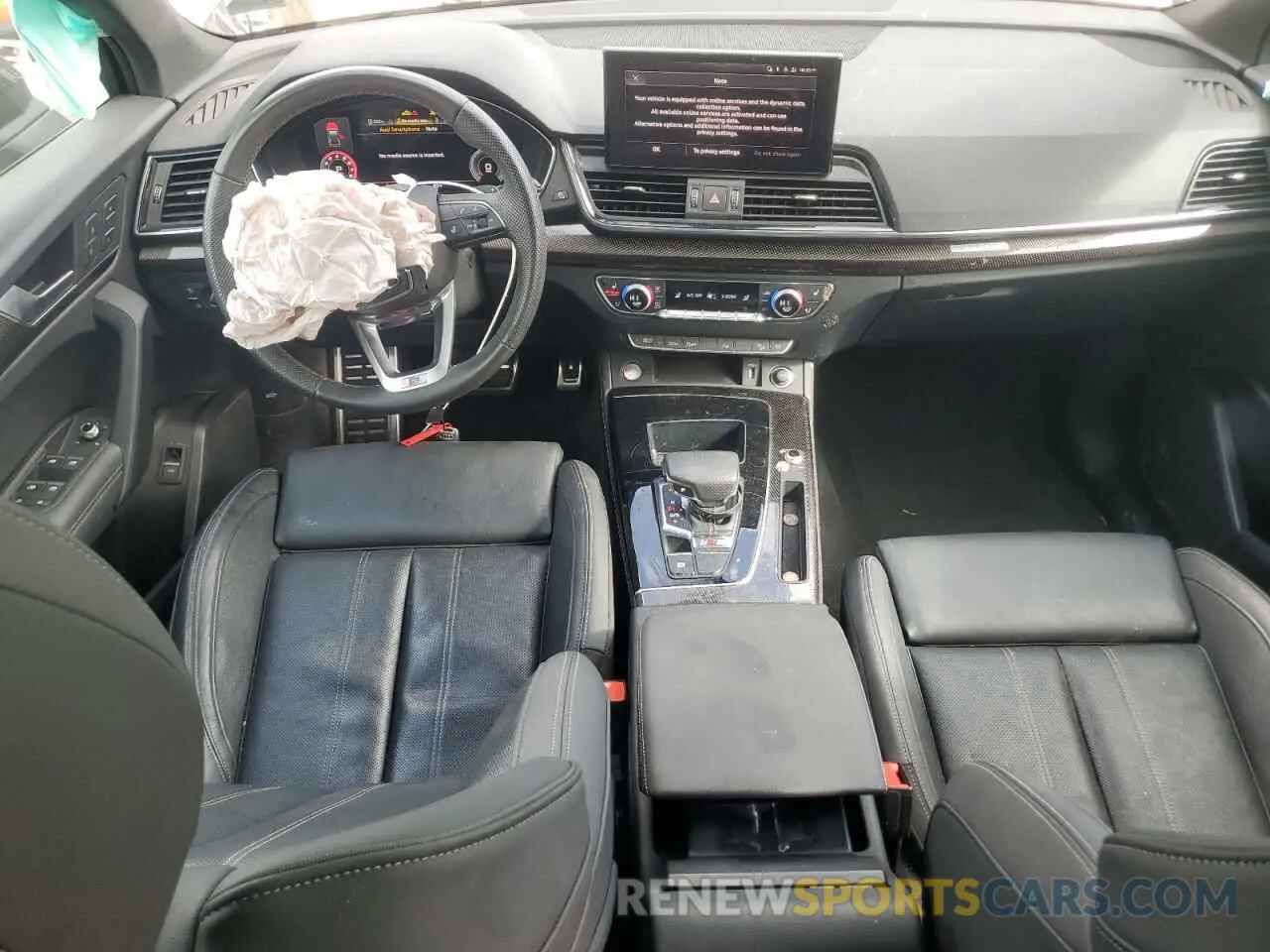 8 Photograph of a damaged car WA124AFY0N2136697 AUDI SQ5 SPORTB 2022