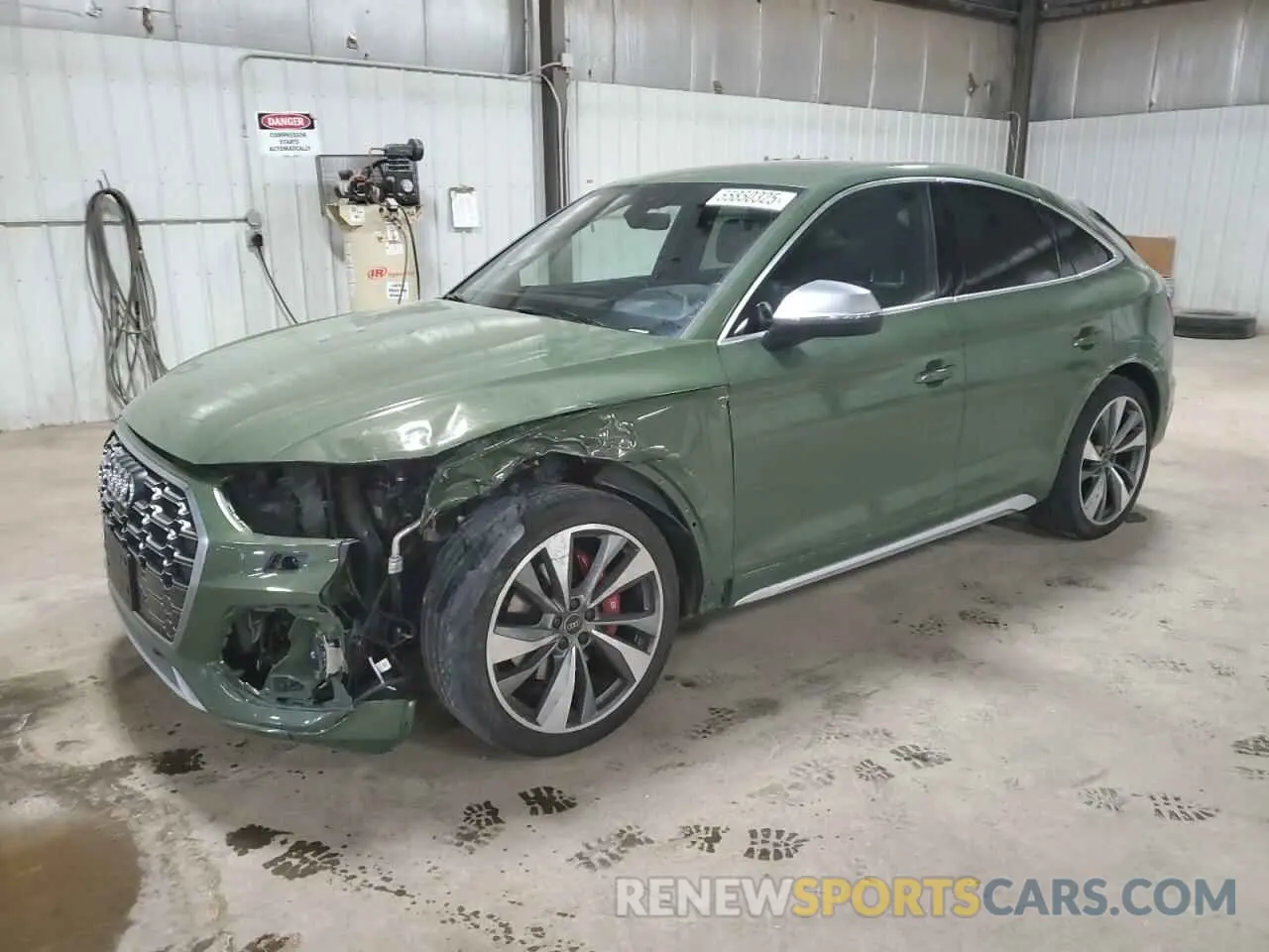 1 Photograph of a damaged car WA134AFY1N2038444 AUDI SQ5 SPORTB 2022