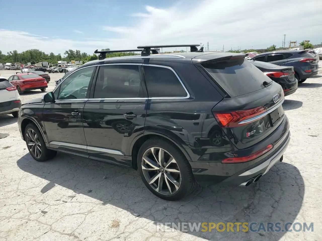 2 Photograph of a damaged car WA1AWBF76MD024878 AUDI SQ7 2021