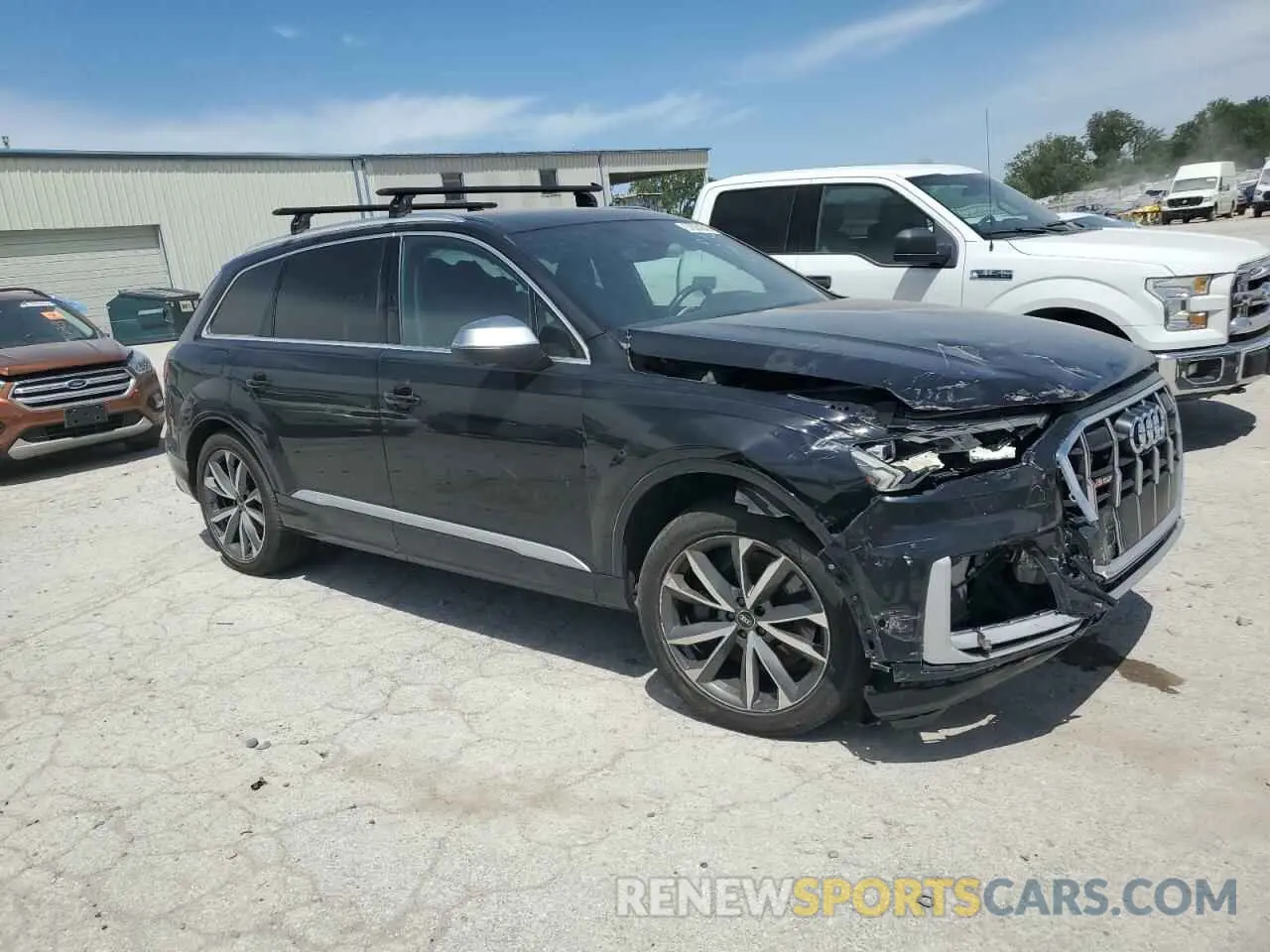 4 Photograph of a damaged car WA1AWBF76MD024878 AUDI SQ7 2021