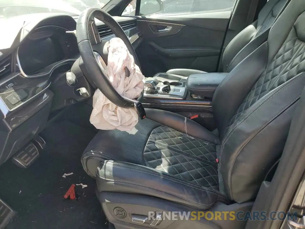 7 Photograph of a damaged car WA1AWBF76MD024878 AUDI SQ7 2021