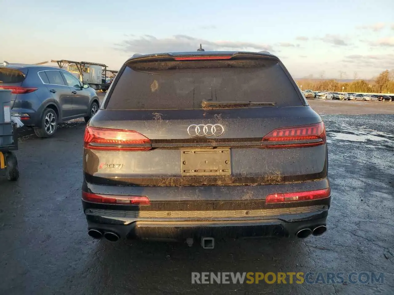 6 Фотография поврежденного автомобиля WA1VWBF70MD000531 AUDI SQ7 2021
