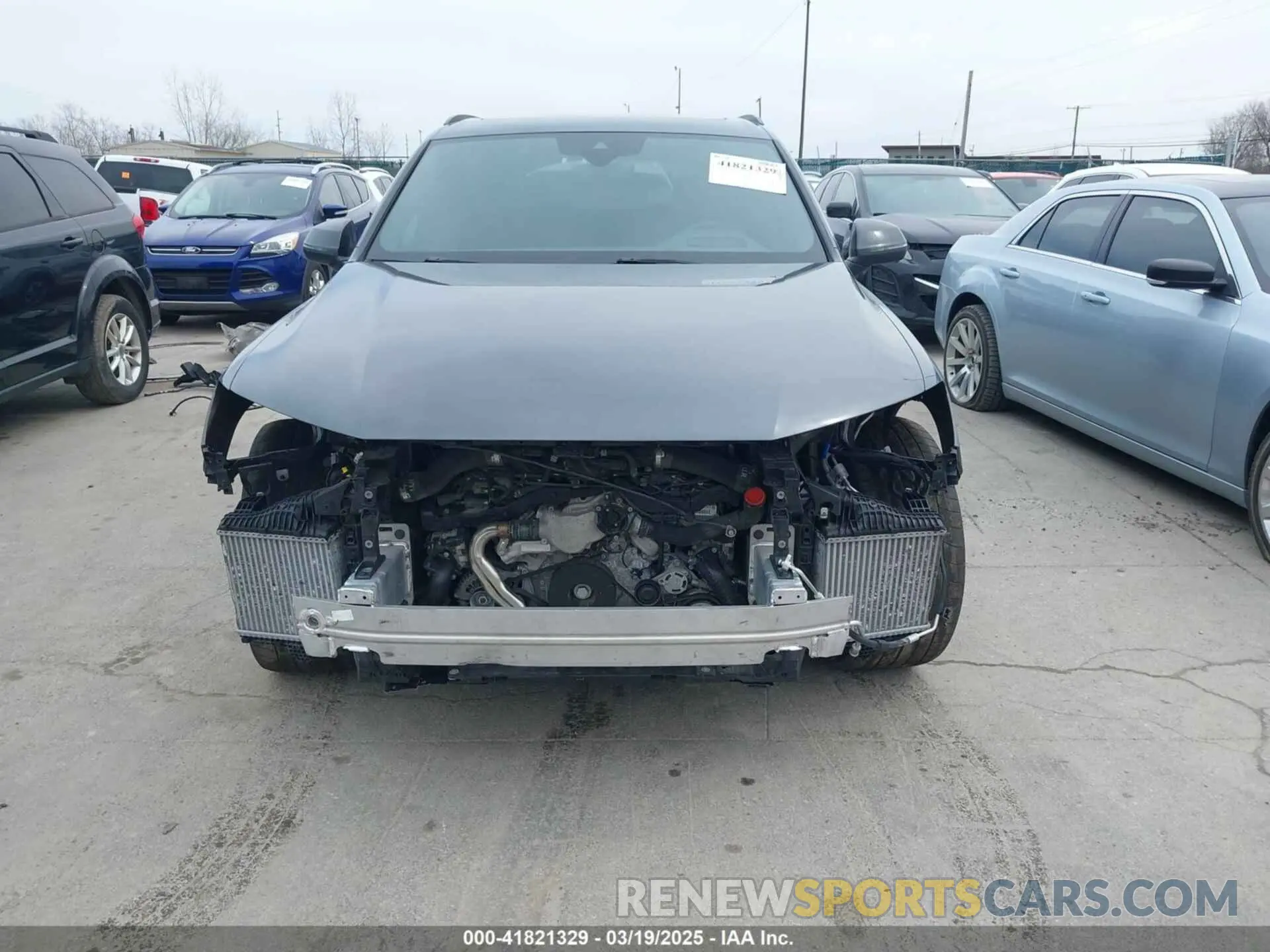 13 Фотография поврежденного автомобиля WA1VWBF74MD000533 AUDI SQ7 2021
