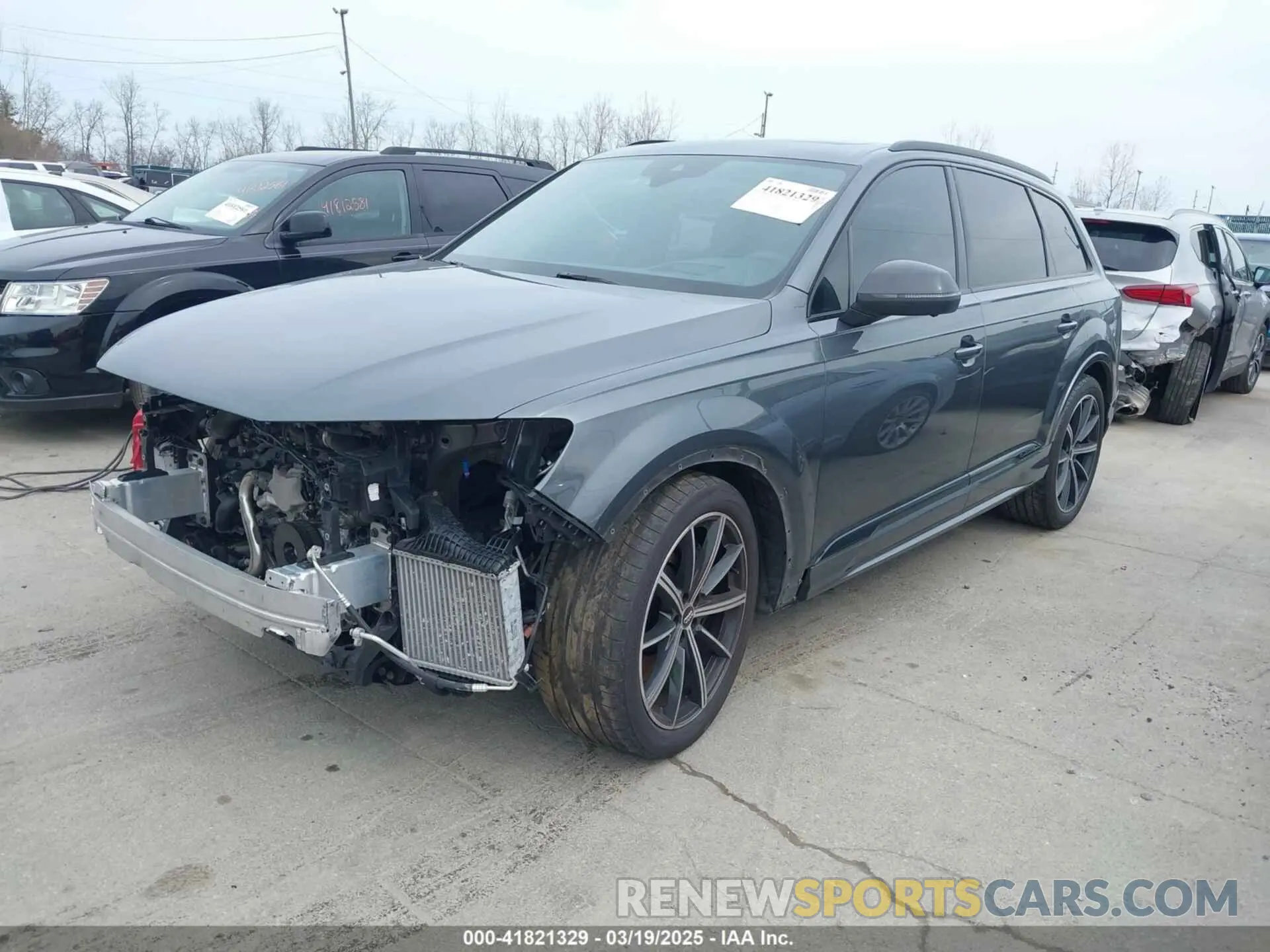 2 Фотография поврежденного автомобиля WA1VWBF74MD000533 AUDI SQ7 2021