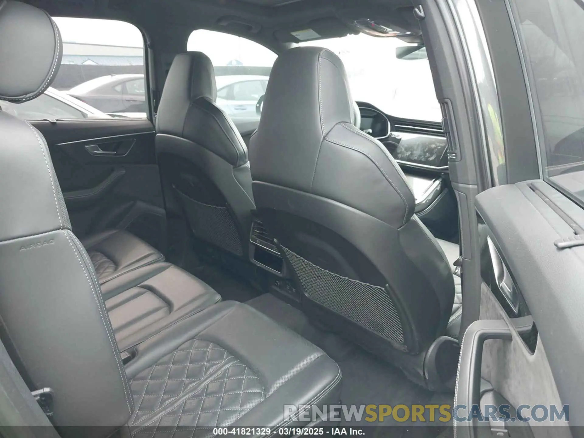 8 Фотография поврежденного автомобиля WA1VWBF74MD000533 AUDI SQ7 2021