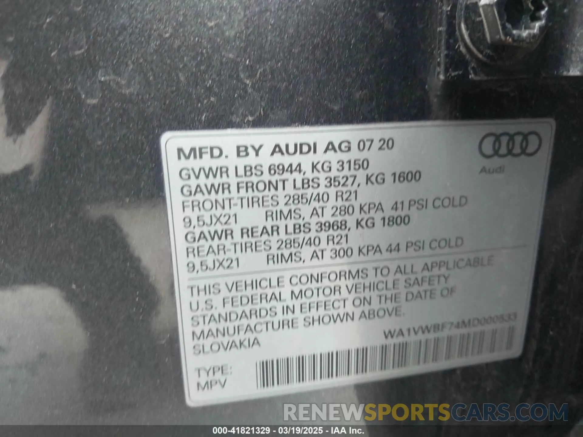 9 Фотография поврежденного автомобиля WA1VWBF74MD000533 AUDI SQ7 2021