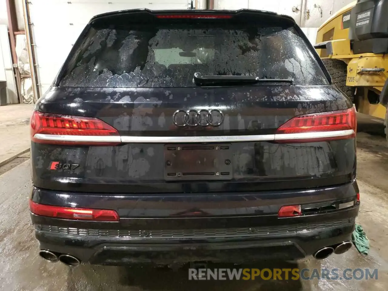 6 Photograph of a damaged car WA1VWBF78MD038301 AUDI SQ7 2021