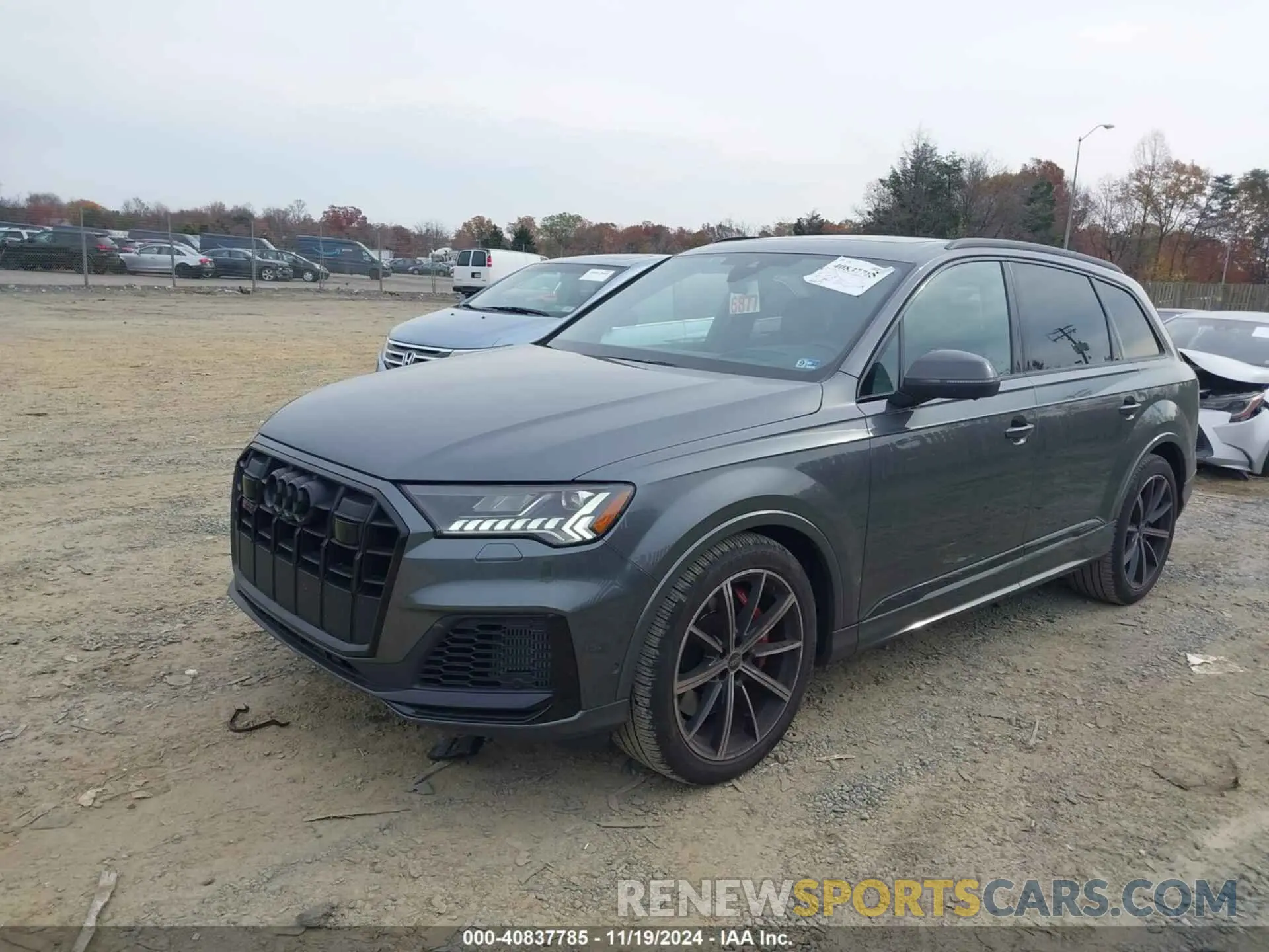 2 Photograph of a damaged car WA1VWBF72ND021608 AUDI SQ7 2022