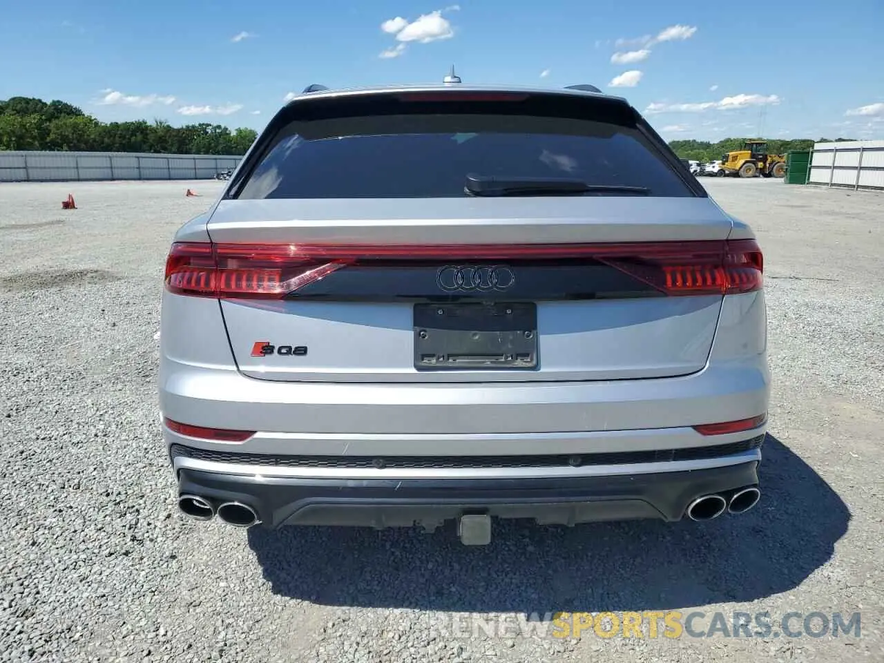 6 Photograph of a damaged car WA1AWBF15MD032854 AUDI SQ8 2021