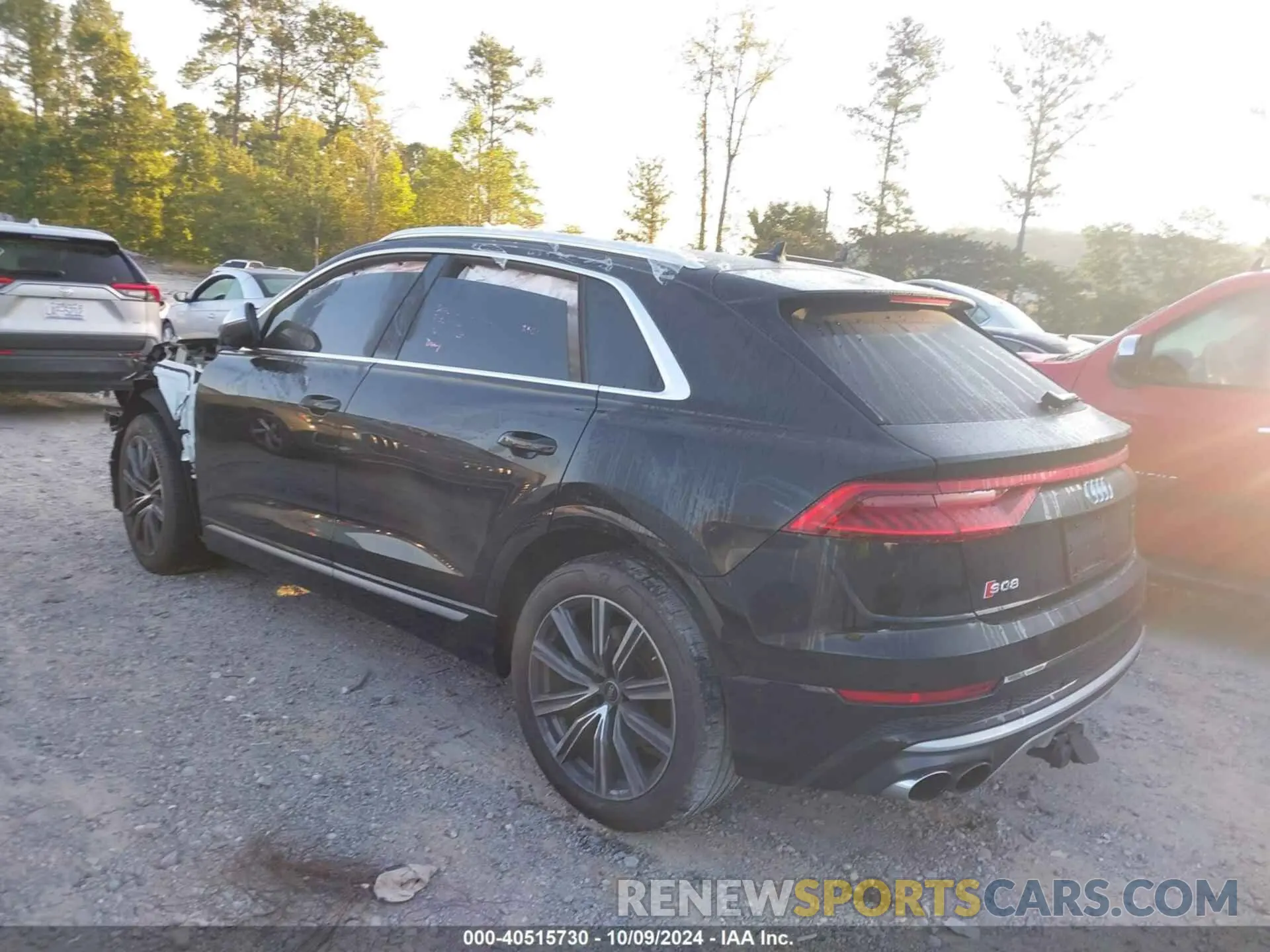 14 Photograph of a damaged car WA1AWBF16ND031570 AUDI SQ8 2022