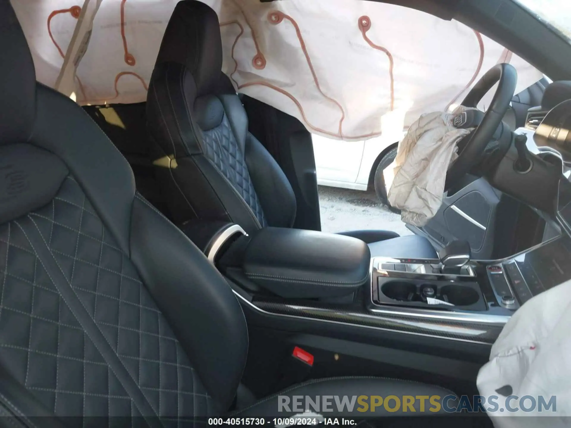 5 Photograph of a damaged car WA1AWBF16ND031570 AUDI SQ8 2022