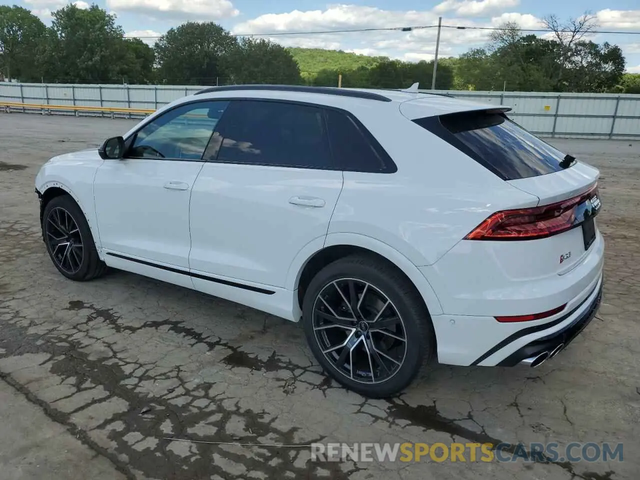 2 Фотография поврежденного автомобиля WA1CWBF14PD045530 AUDI SQ8 2023