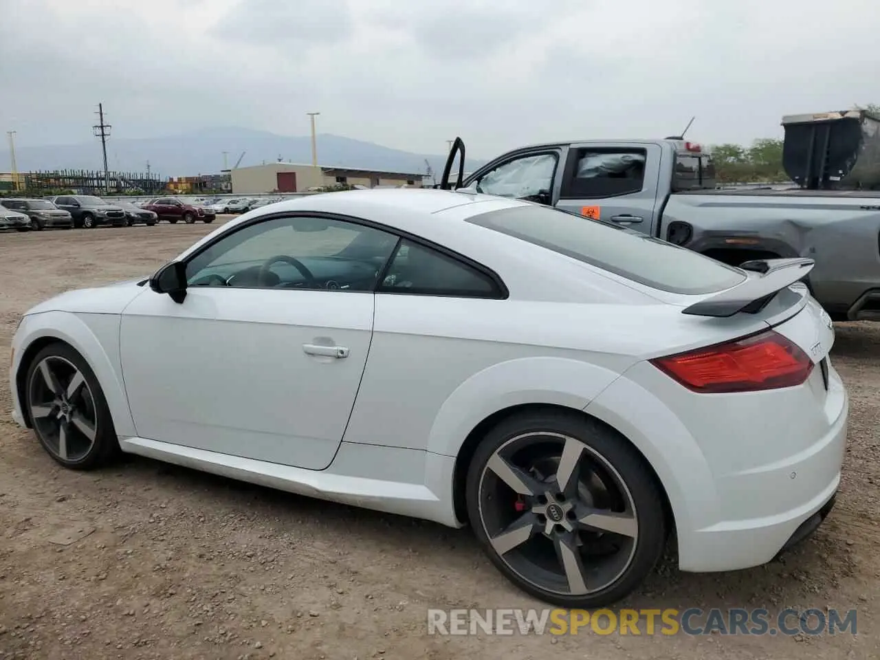 2 Photograph of a damaged car TRUAEAFV8M1001434 AUDI TT 2021