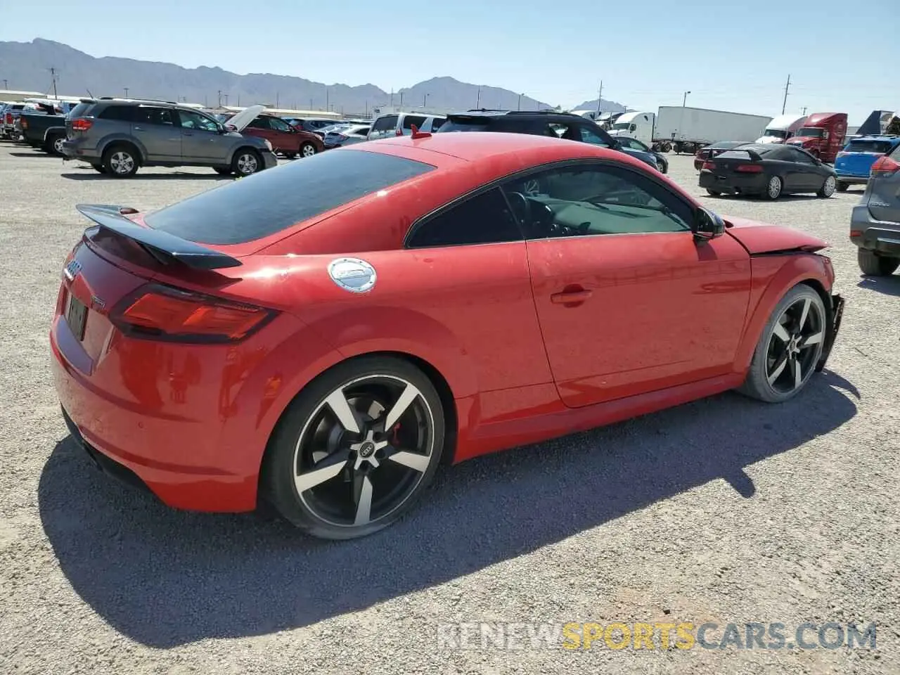 3 Photograph of a damaged car TRUAEAFV8M1002552 AUDI TT 2021