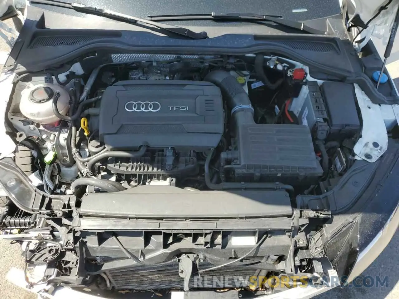 11 Photograph of a damaged car TRUAEAFV4N1005885 AUDI TT 2022
