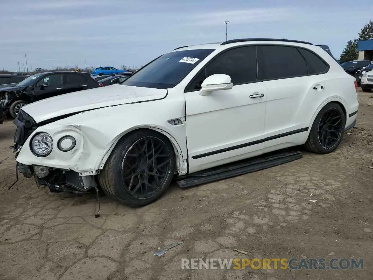 1 Photograph of a damaged car SJAAM2ZV3KC025092 BENTLEY ALL MODELS 2019