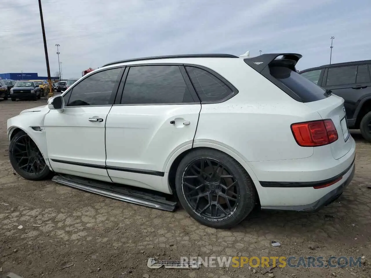 2 Photograph of a damaged car SJAAM2ZV3KC025092 BENTLEY ALL MODELS 2019