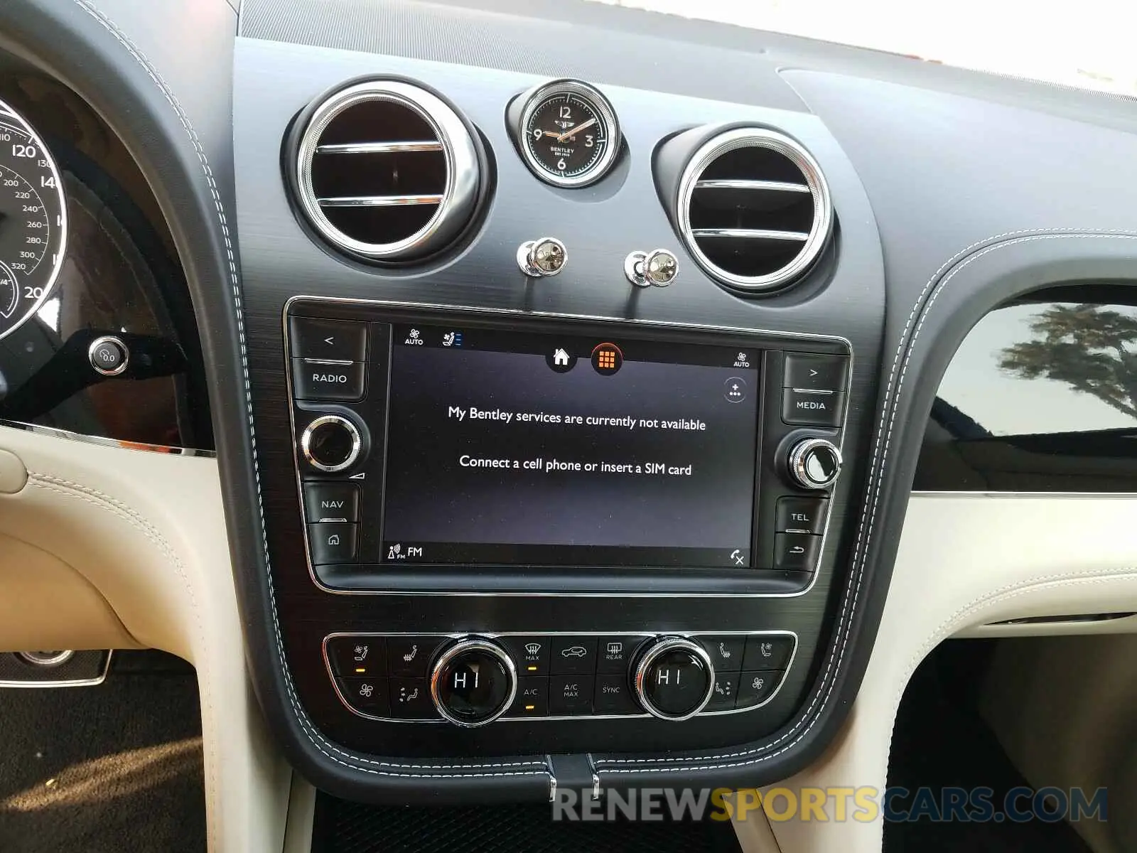 9 Photograph of a damaged car SJAAM2ZV4KC024937 BENTLEY ALL MODELS 2019