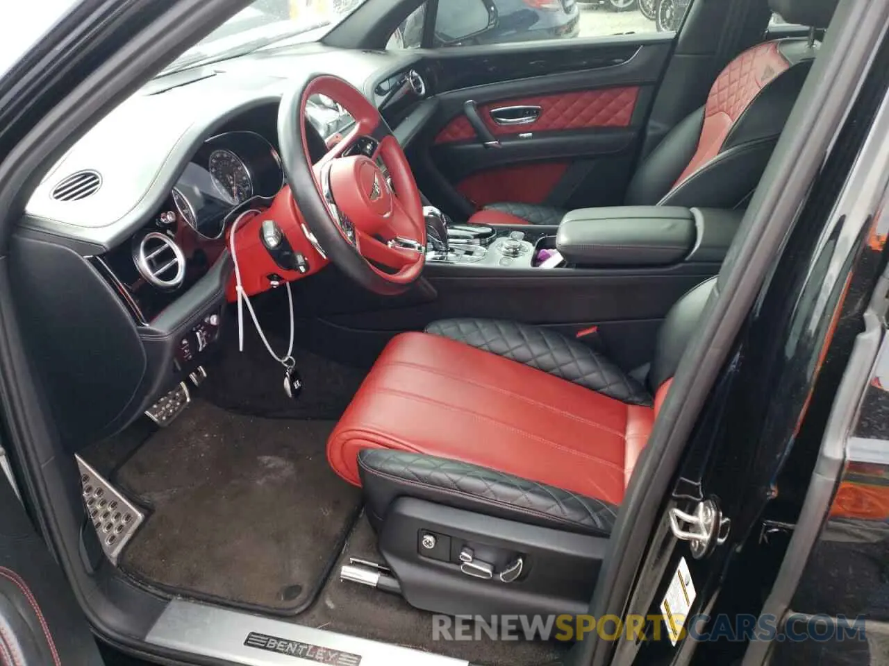 5 Photograph of a damaged car SJAAM2ZV6KC024194 BENTLEY ALL MODELS 2019