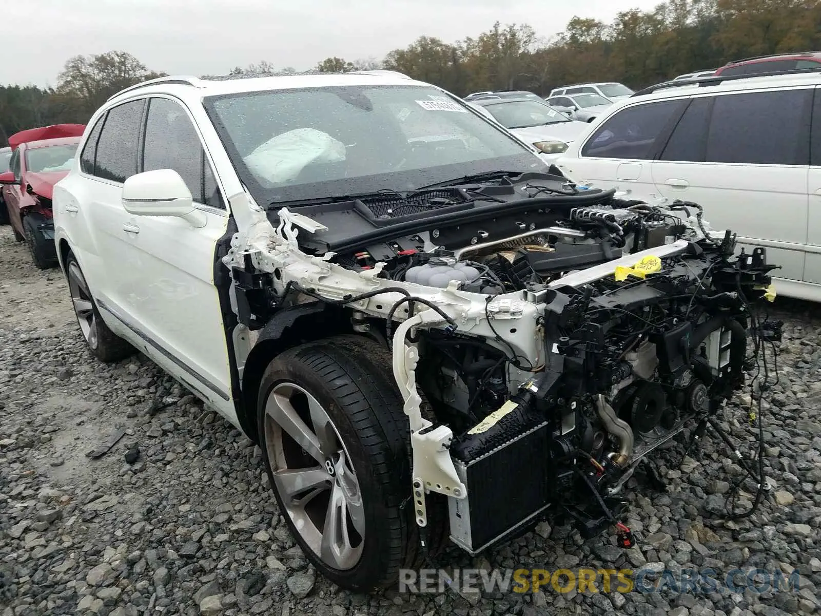 1 Photograph of a damaged car SJAAM2ZV8KC024262 BENTLEY ALL MODELS 2019