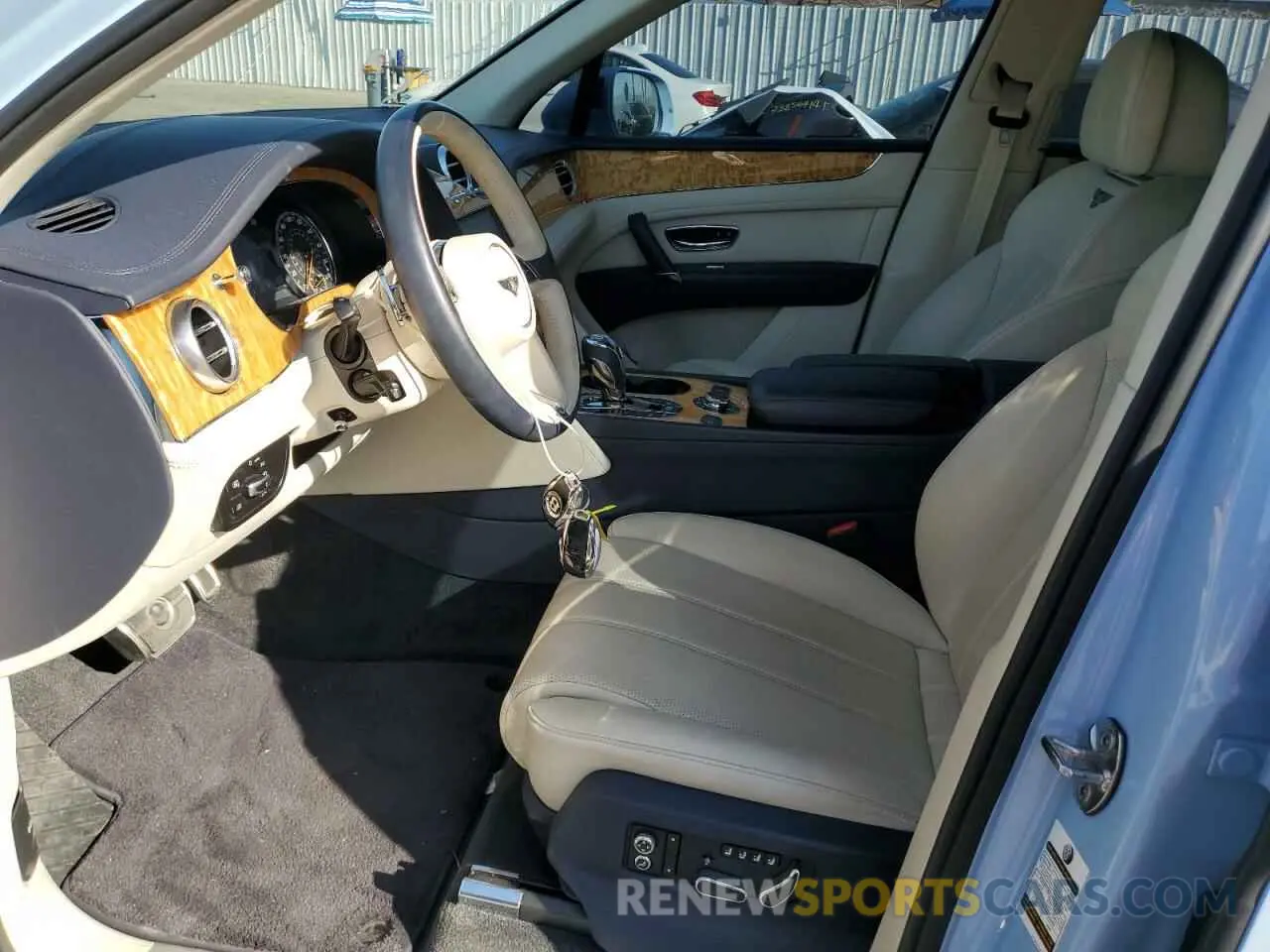 7 Photograph of a damaged car SJAAM2ZV9KC026988 BENTLEY ALL MODELS 2019
