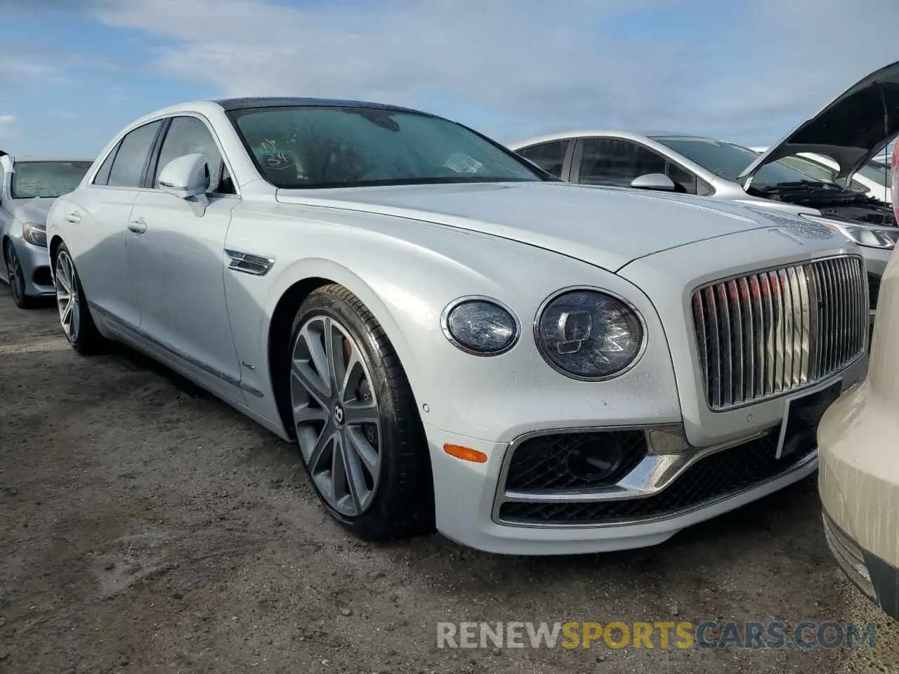 4 Фотография поврежденного автомобиля SCBBB6ZG2LC079831 BENTLEY ALL MODELS 2020