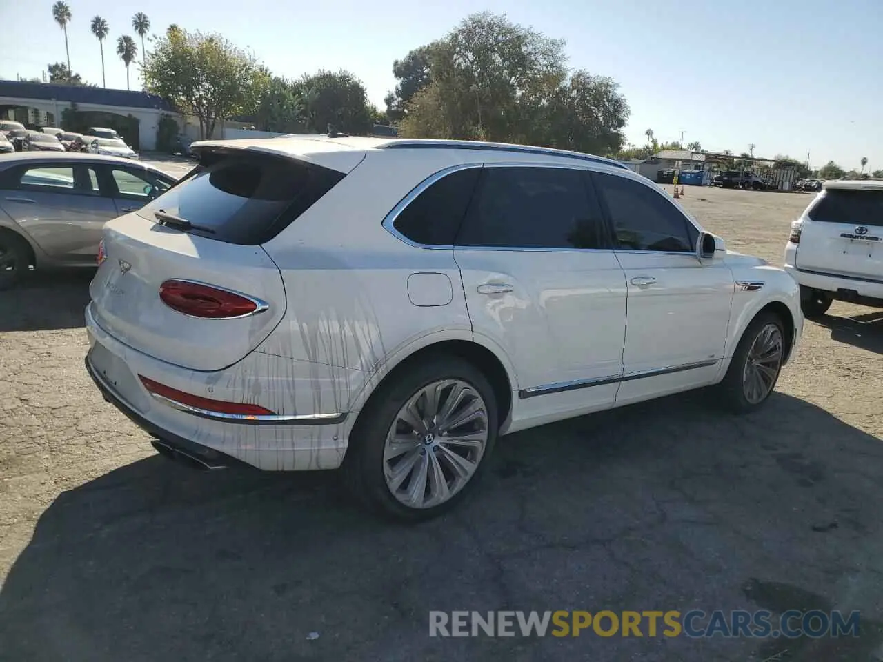 3 Фотография поврежденного автомобиля SJAAM2ZV7MC033604 BENTLEY ALL MODELS 2021