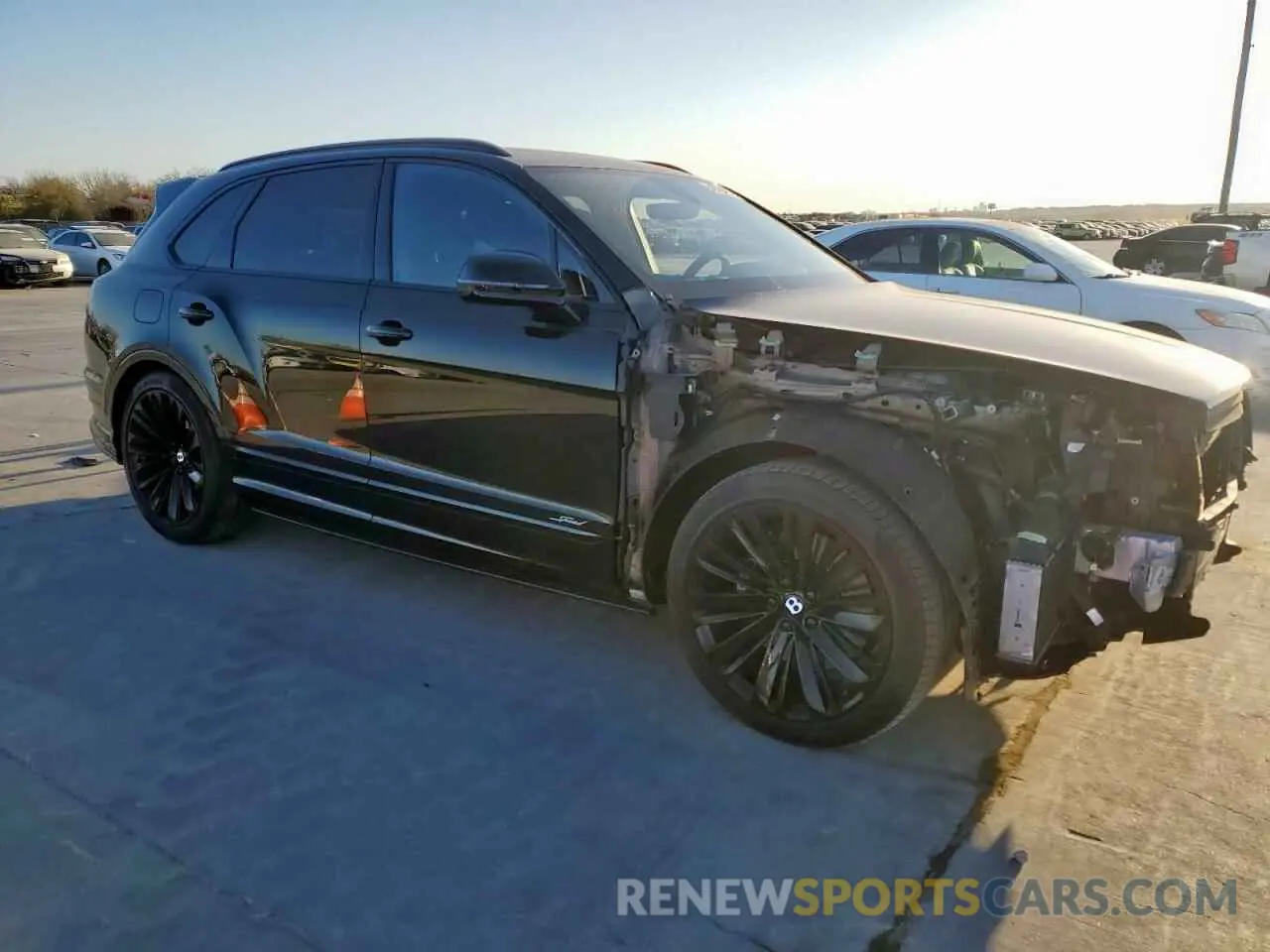 4 Photograph of a damaged car SJAAR2ZV7MC036102 BENTLEY ALL MODELS 2021