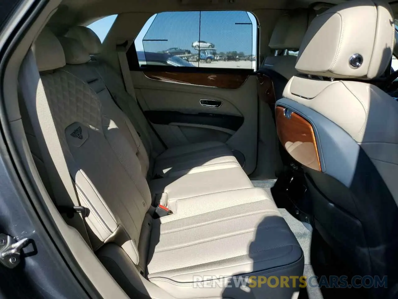 11 Фотография поврежденного автомобиля SJAAM2ZVXNC039916 BENTLEY ALL MODELS 2022