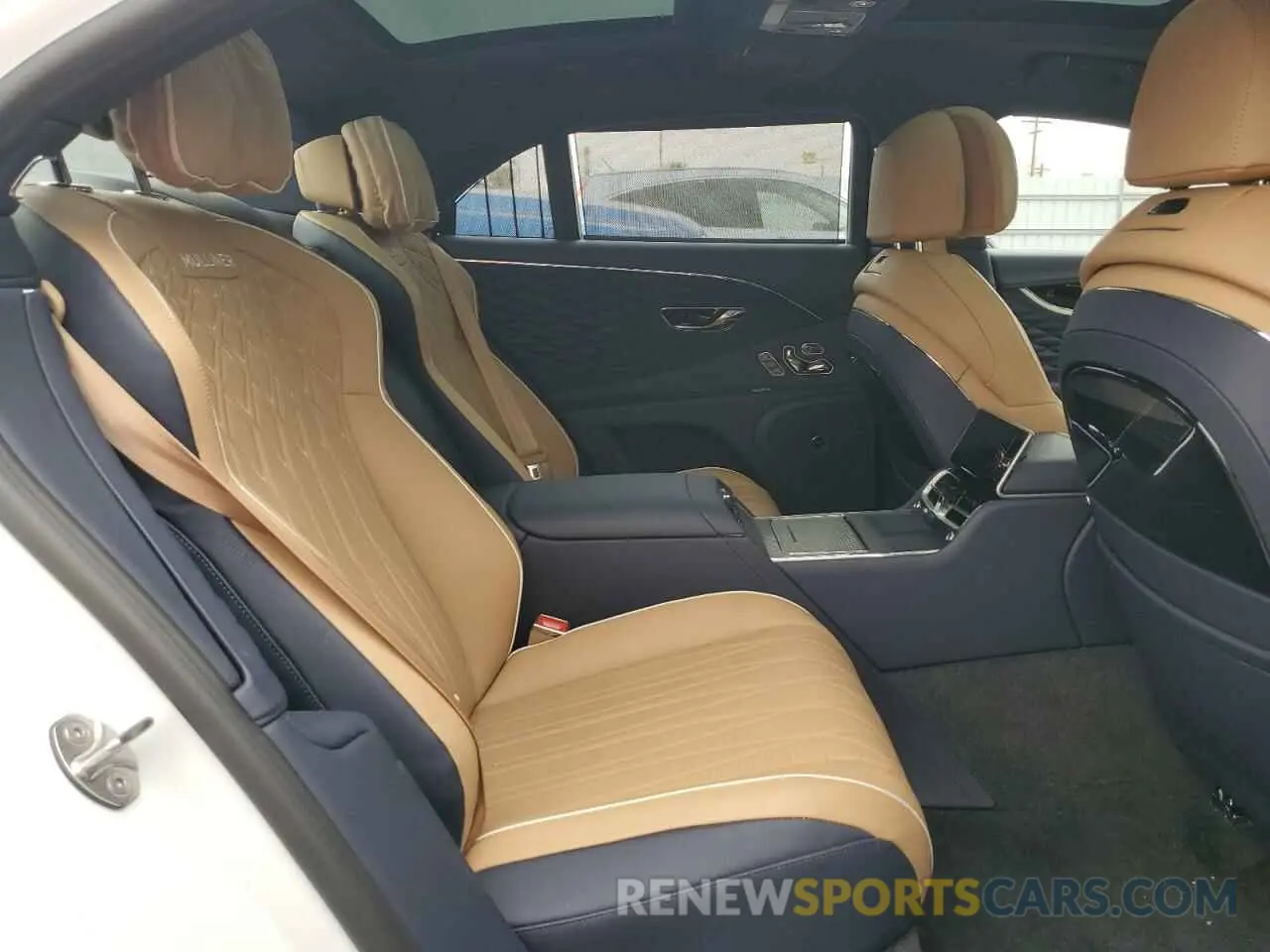 10 Фотография поврежденного автомобиля SCBBG6ZGXPC011235 BENTLEY ALL MODELS 2023