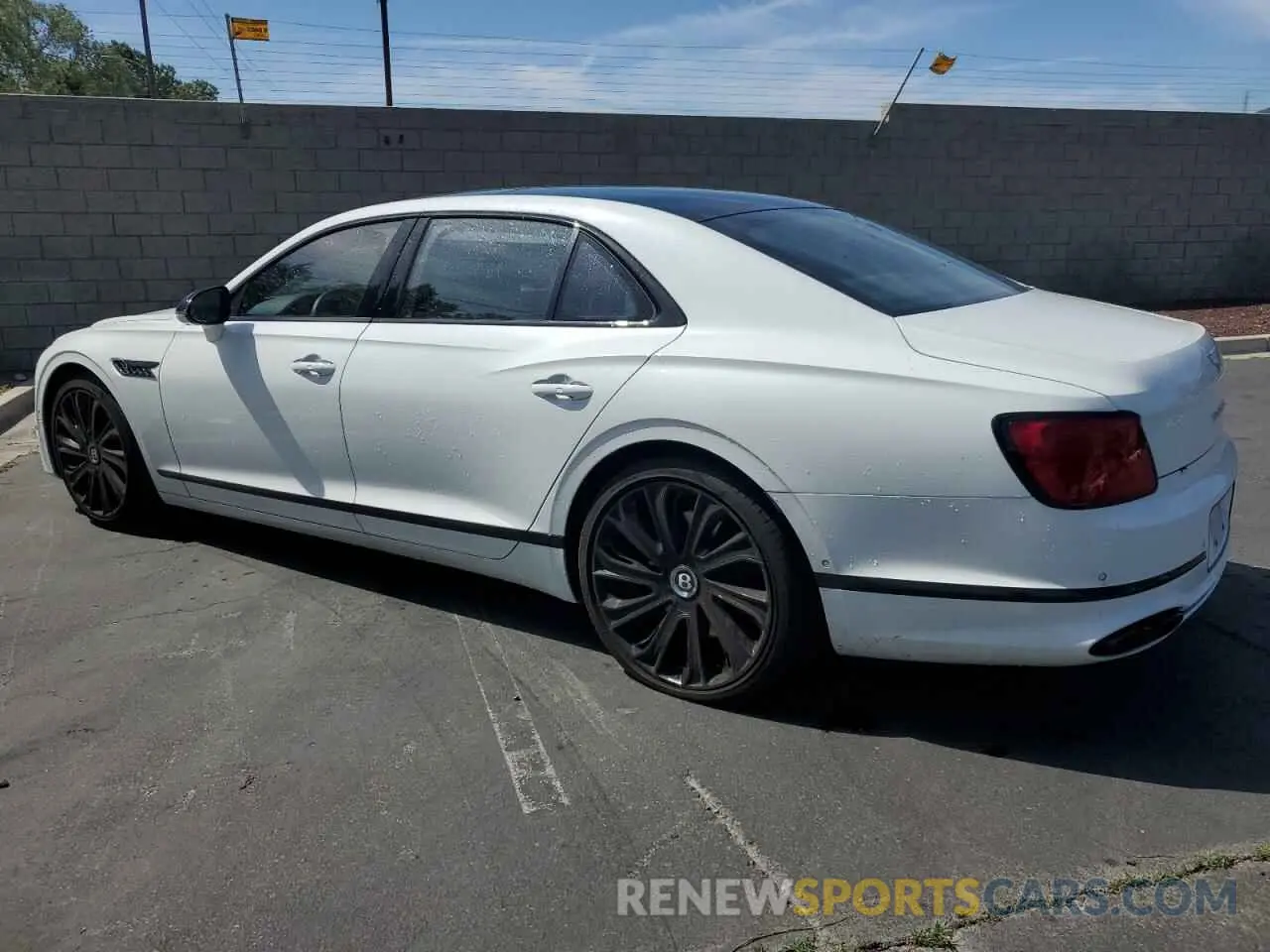 2 Фотография поврежденного автомобиля SCBBG6ZGXPC011235 BENTLEY ALL MODELS 2023