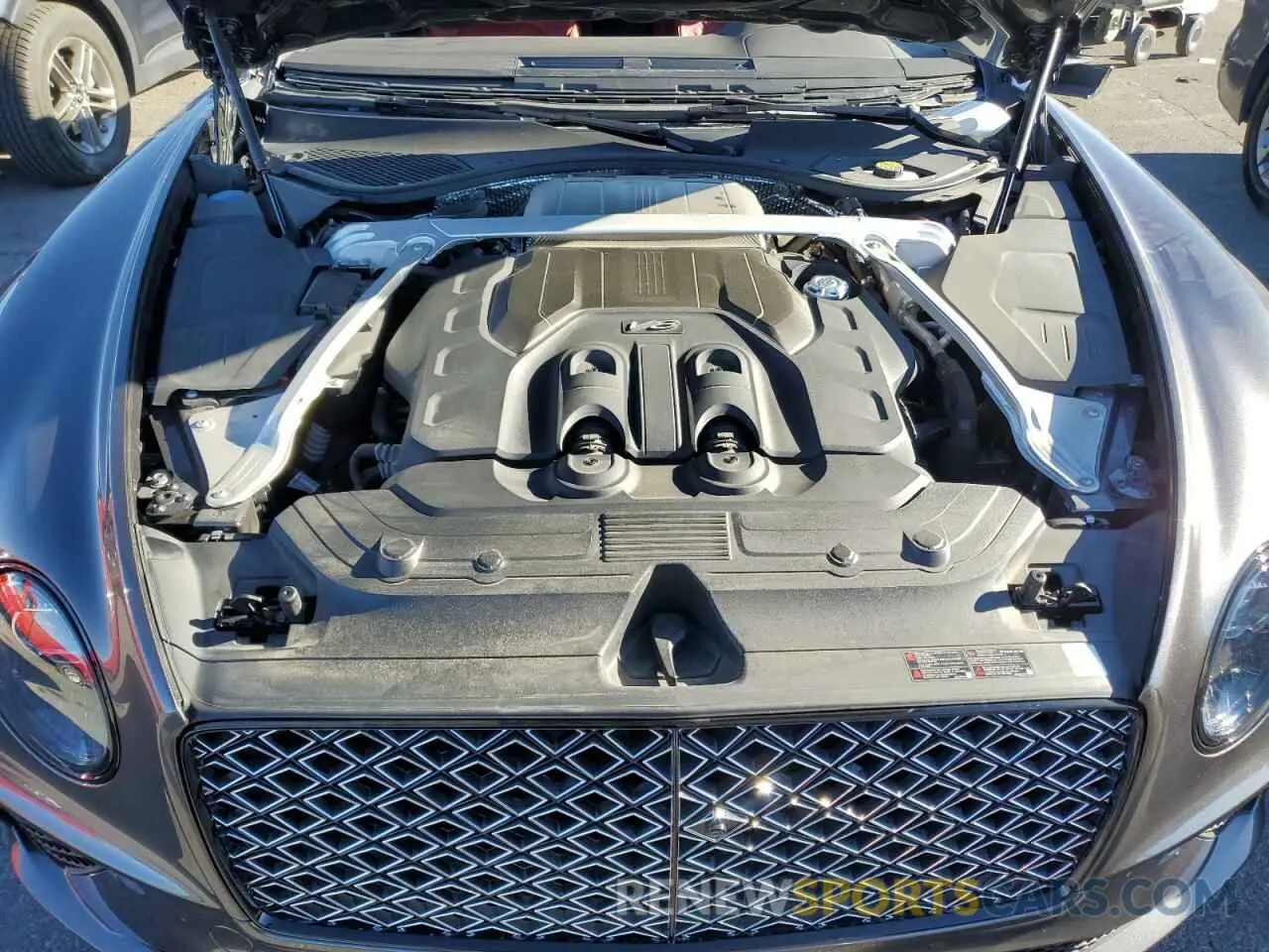 11 Photograph of a damaged car SCBCG2ZG7NC002194 BENTLEY CONTINENTA 2022
