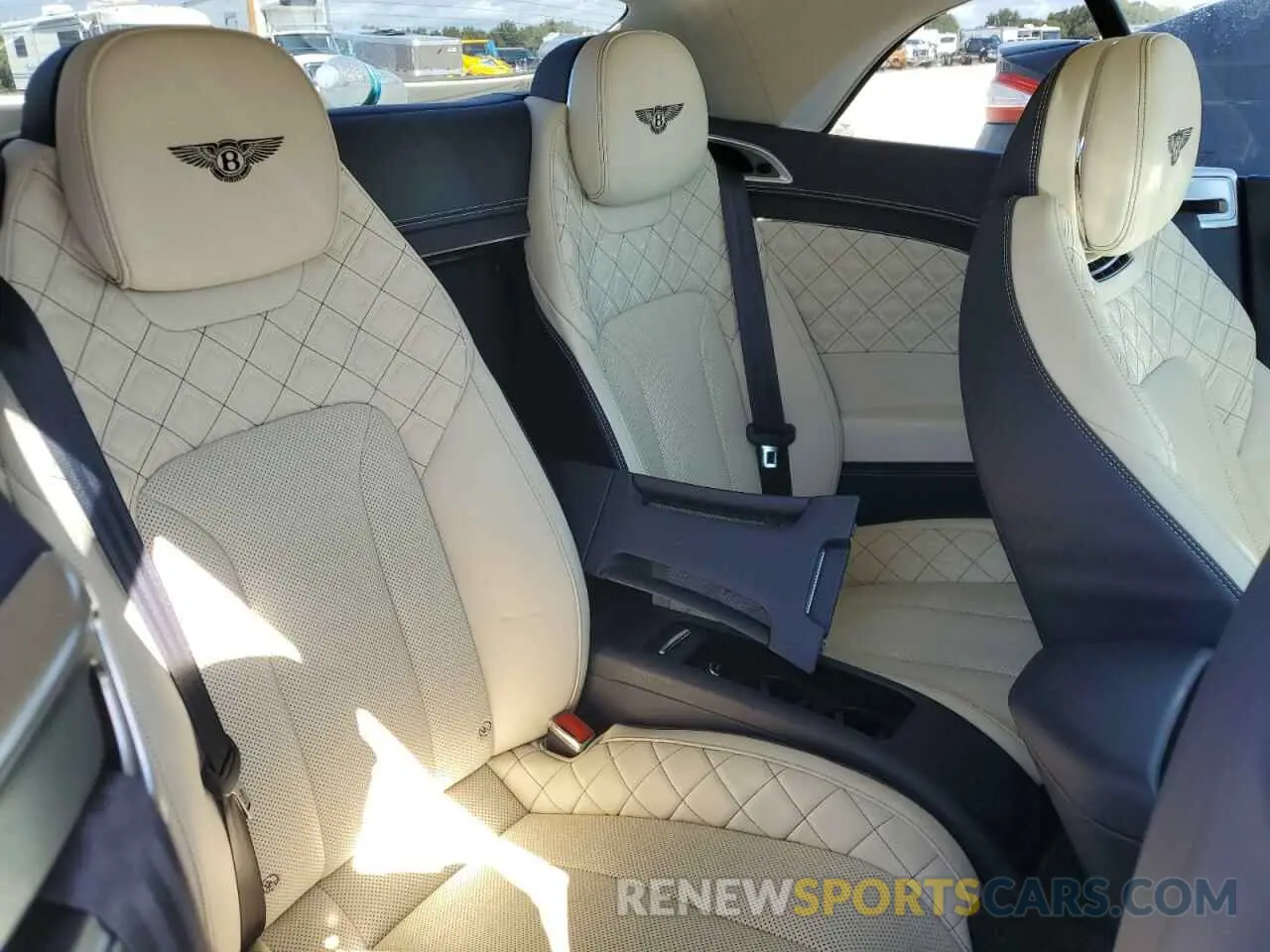 10 Фотография поврежденного автомобиля SCBDG4ZG8PC008251 BENTLEY CONTINENTA 2023
