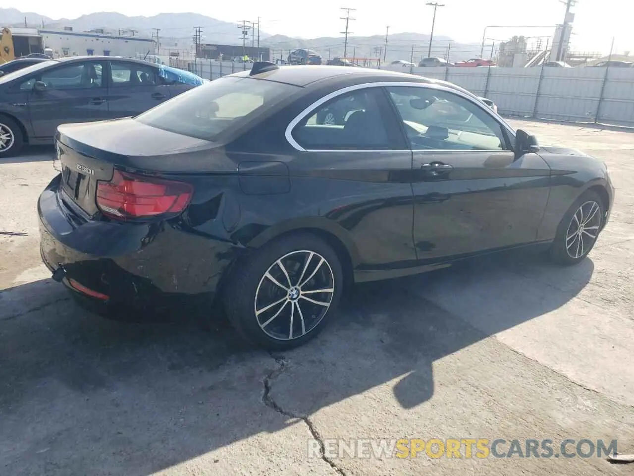 3 Фотография поврежденного автомобиля WBA2J1C02L7E63633 BMW 2 SERIES 2020