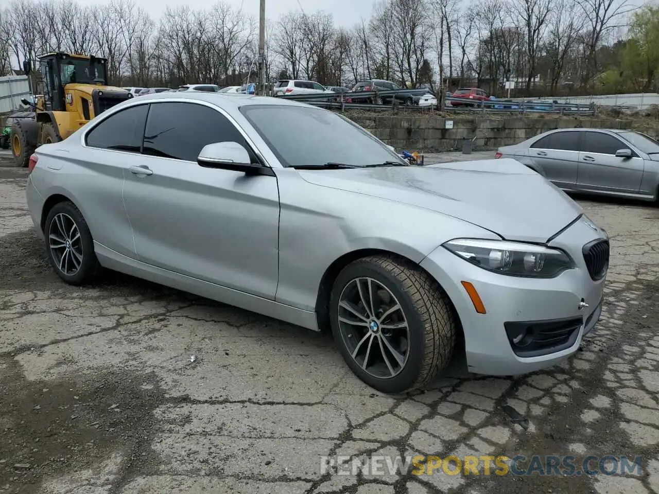 4 Фотография поврежденного автомобиля WBA2J3C0XL7E64069 BMW 2 SERIES 2020