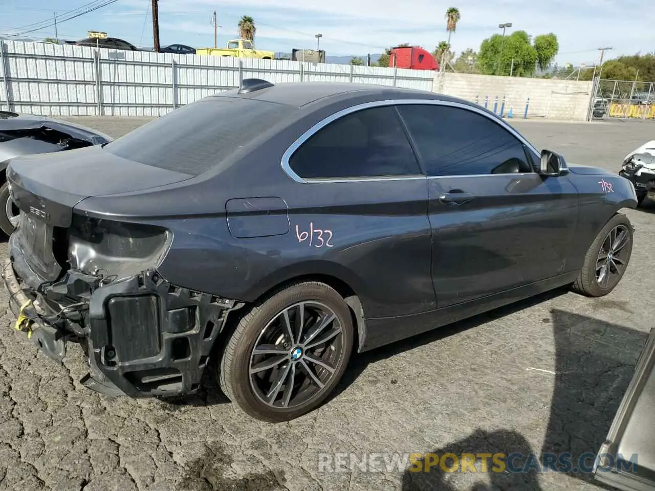 3 Фотография поврежденного автомобиля WBA2J1C09M7J04813 BMW 2 SERIES 2021