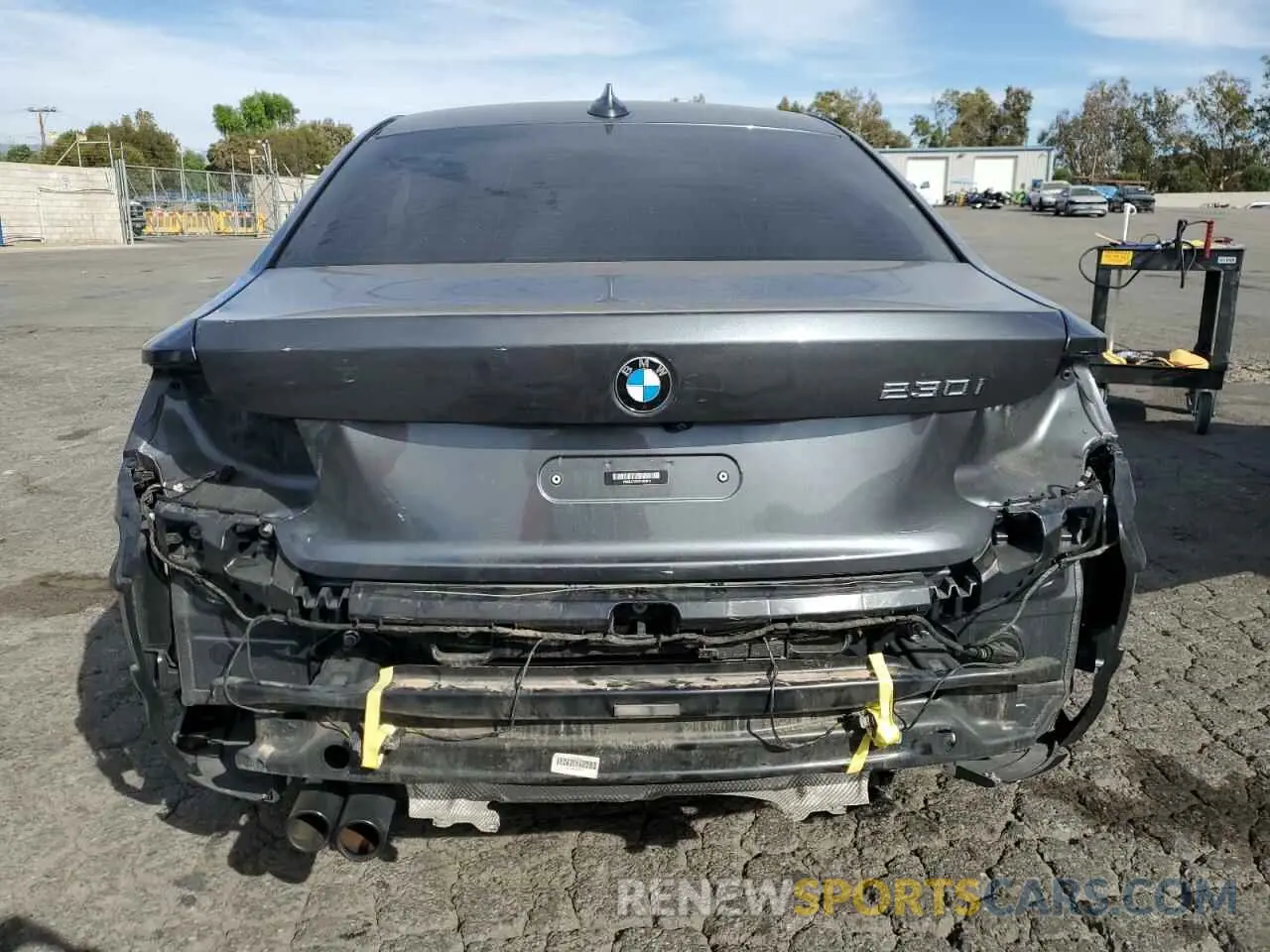 6 Фотография поврежденного автомобиля WBA2J1C09M7J04813 BMW 2 SERIES 2021
