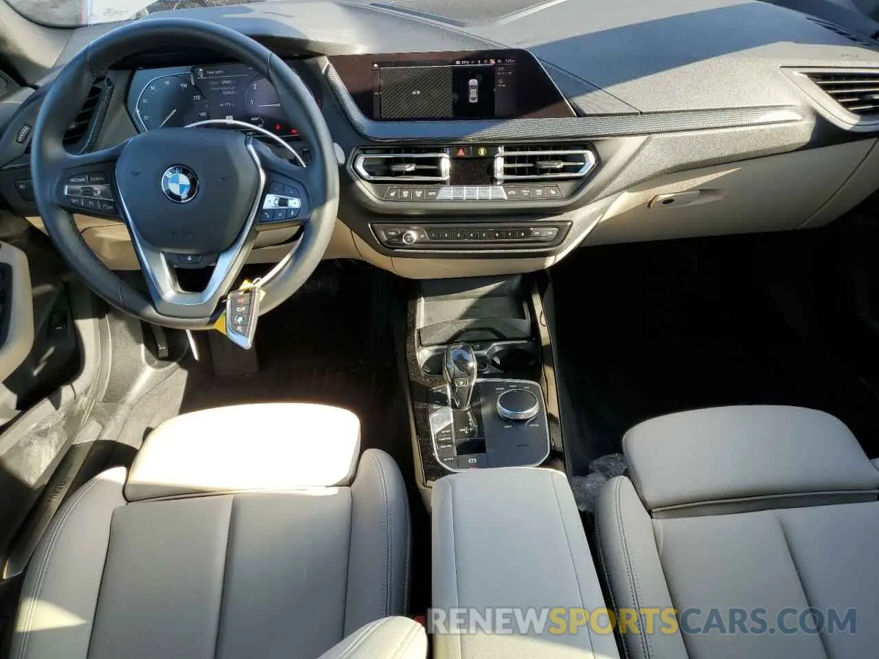 8 Фотография поврежденного автомобиля WBA53AK04M7H47310 BMW 2 SERIES 2021