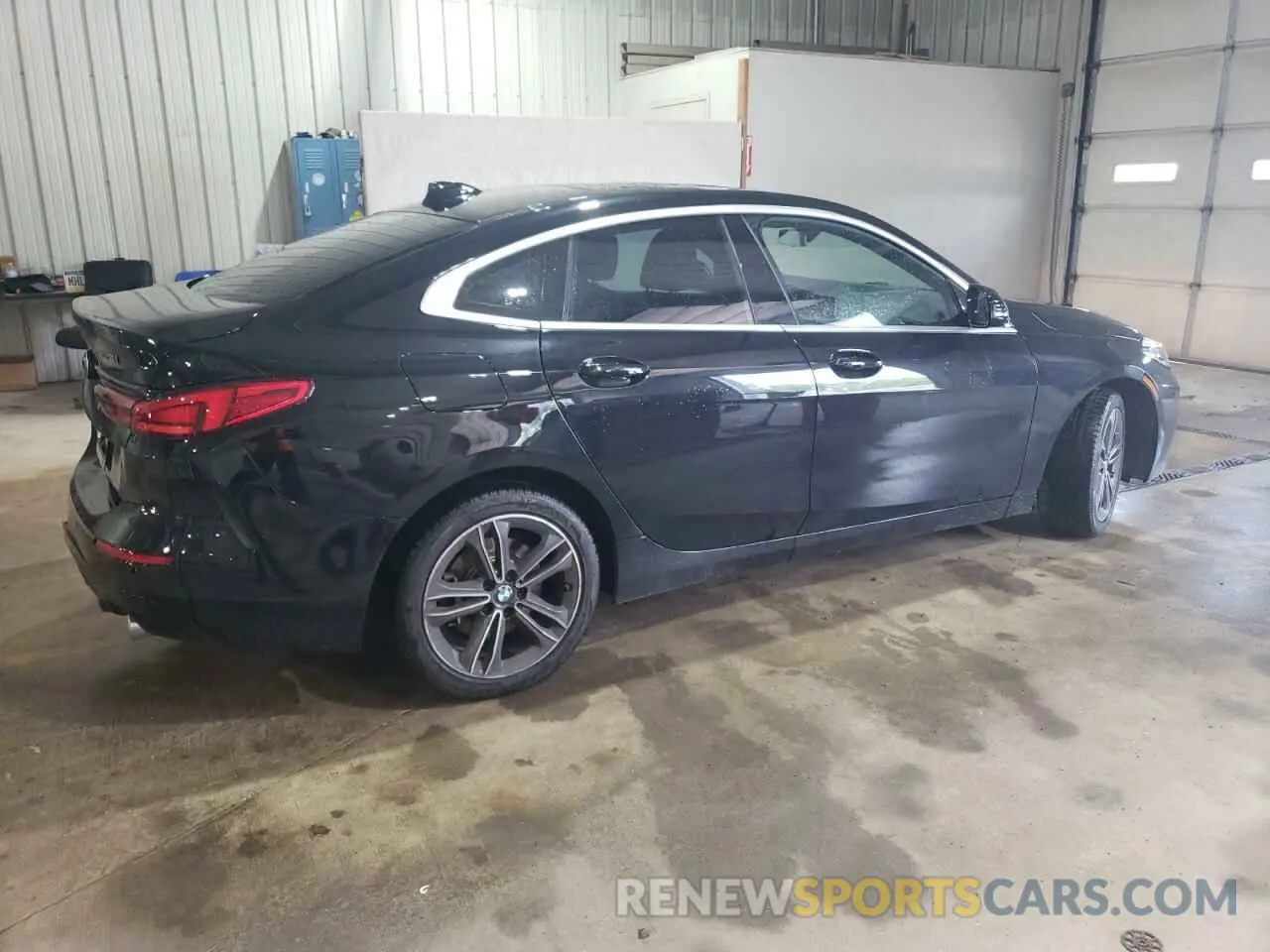 3 Фотография поврежденного автомобиля WBA73AK0XM7H40998 BMW 2 SERIES 2021