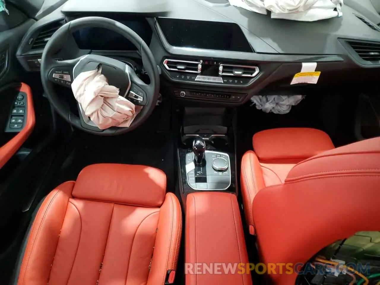 8 Фотография поврежденного автомобиля WBA53AK03R7R15250 BMW 2 SERIES 2024