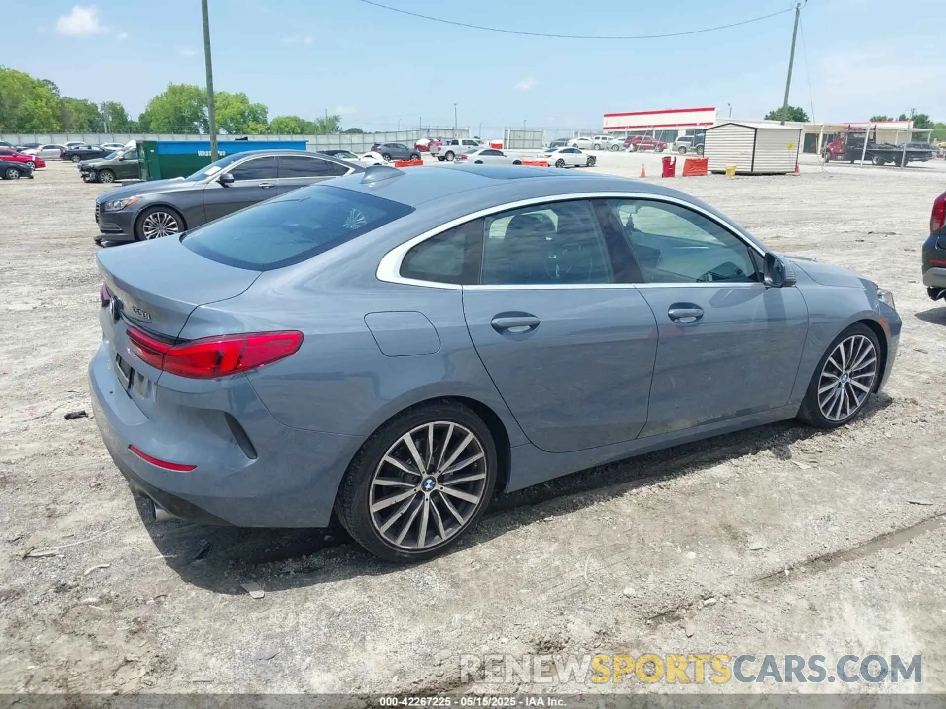 4 Фотография поврежденного автомобиля WBA53AK0XN7J89526 BMW 228 GRAN COUPE 2022