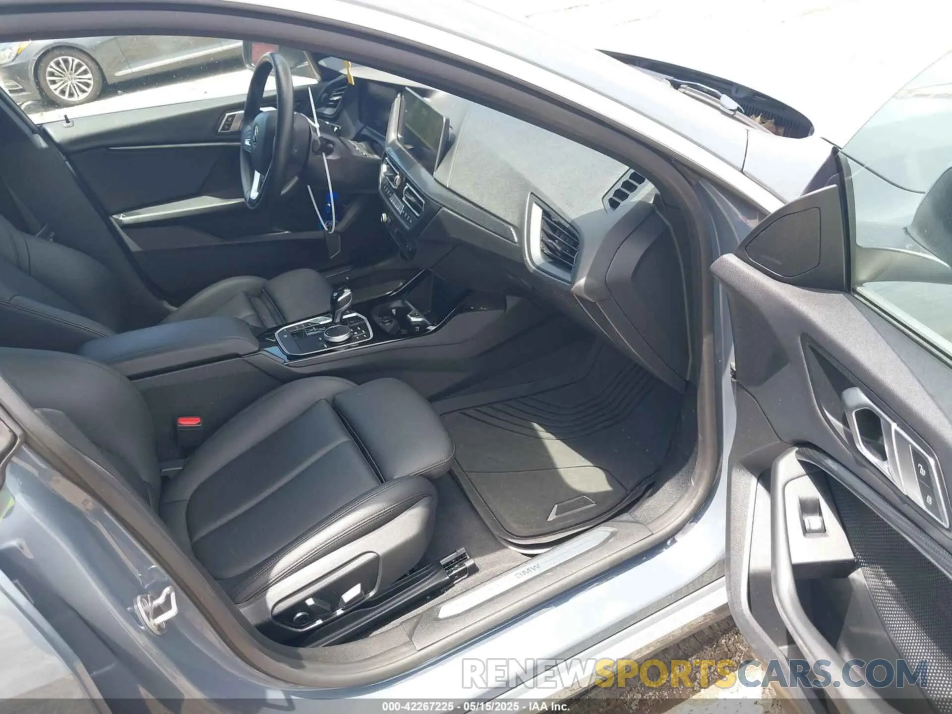 5 Фотография поврежденного автомобиля WBA53AK0XN7J89526 BMW 228 GRAN COUPE 2022