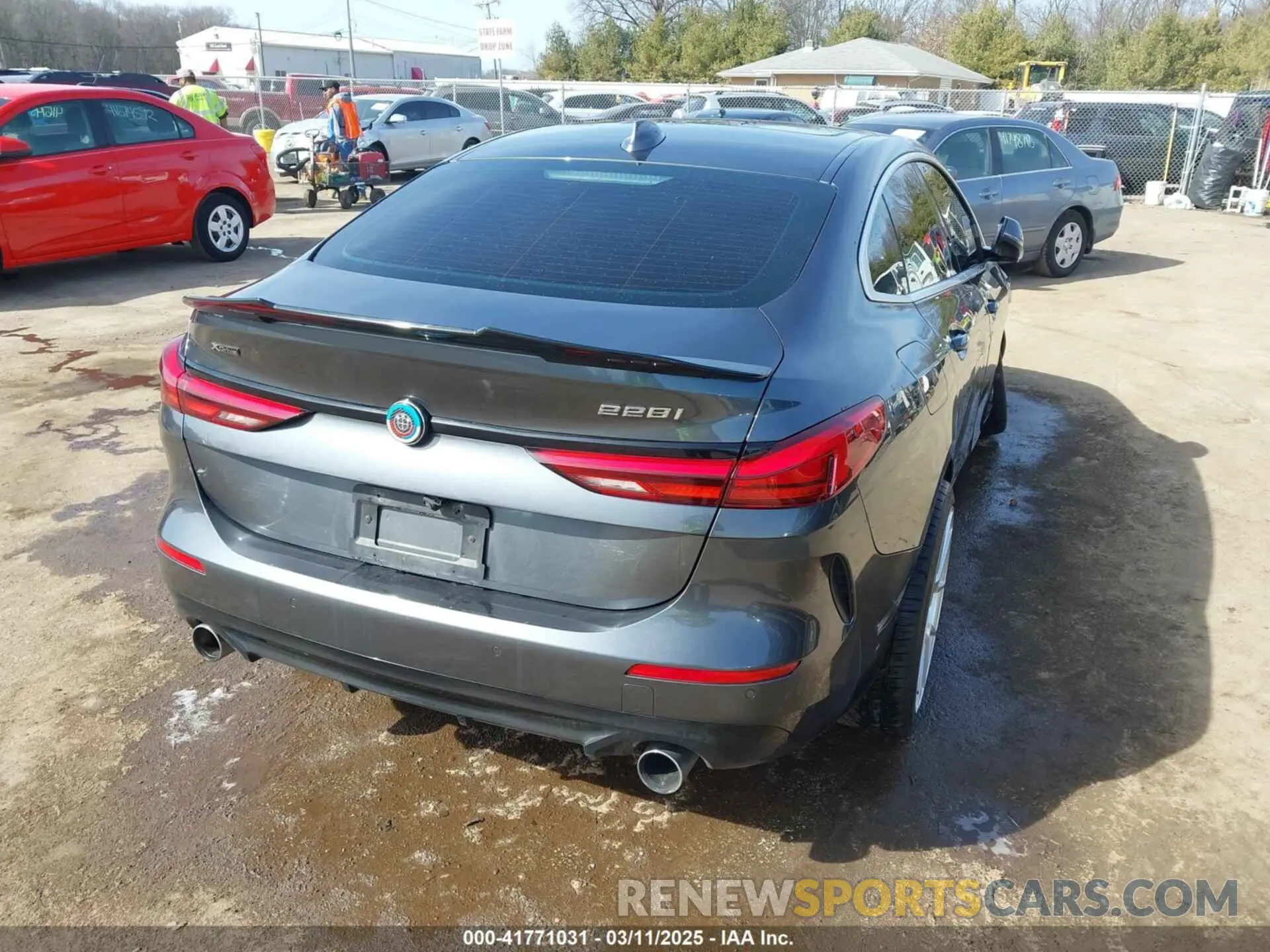 4 Фотография поврежденного автомобиля WBA73AK03L7F73978 BMW 228I GRAN COUPE 2020
