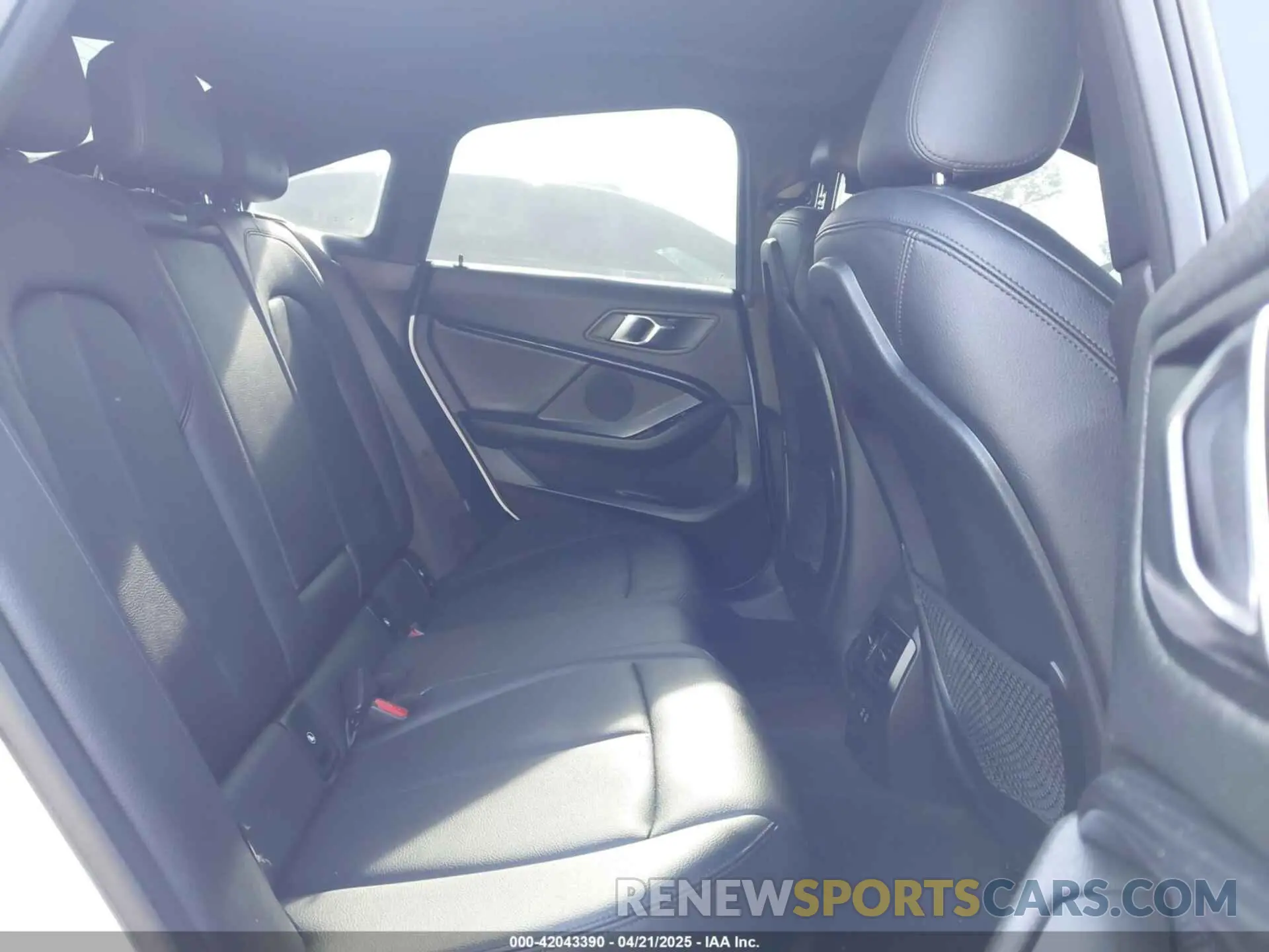 8 Фотография поврежденного автомобиля WBA53AK09M7H30650 BMW 228I GRAN COUPE 2021