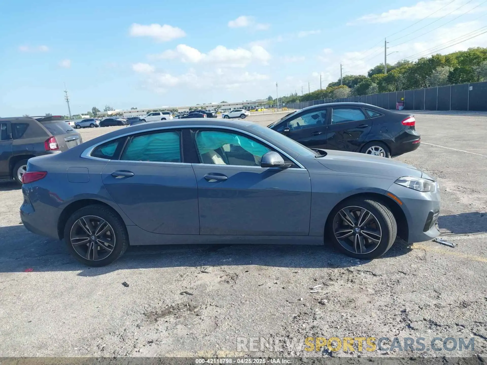 12 Фотография поврежденного автомобиля WBA73AK04M7H07608 BMW 228I GRAN COUPE 2021